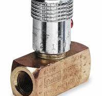 1pcs NEW Parker 016-80686-0 R1E02 2512 A1 Overflow valve ...