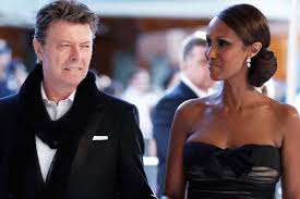 377 likes · 9 talking about this. So Trauert David Bowies Ehefrau Gala De