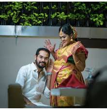 Indian Baby Shower Ceremony Photo Poses Ideas Baby Shower Photography Indian Baby Showers Baby Shower Pictures