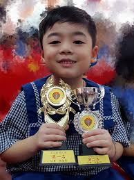 八年前的今天。他们现在已经14岁了。8 years ago. Now they are 14 years old. 🥰🥰