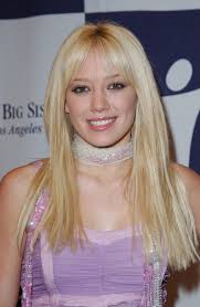 Hilary Duff recalls "anxiety-inducing" meeting with Lindsay Lohan