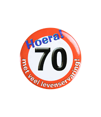 Huldeschild Hoera 70 Jaar Feestbazaar Nl