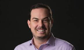 Bryan Derr's Instagram, Twitter & Facebook