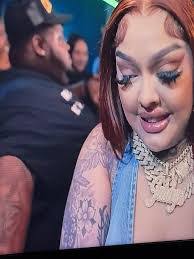 Deandria Thomas's Instagram, Twitter & Facebook