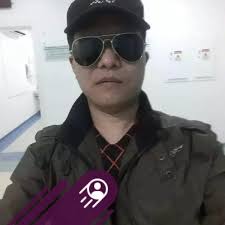 Newly elected Chinese President and Central Military Commission Chairman Xi  Jinping takes oath of allegiance to Constitution in Beijing. #TwoSessions  #13thNPC