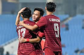 Tim ini berada di bawah kendali persatuan sepak bola seluruh indonesia. Mundur Dari Klub Pelatih Ini Diisukan Merapat Ke Timnas U 23 Thailand Bolasport Com