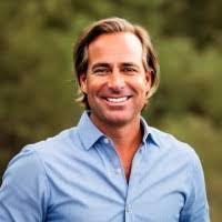 Lois Ingram's Instagram, Twitter & Facebook