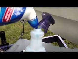 Clean Your Hull With Toilet Bowl Cleaner Youtube Boat Cleaning Boat Interior Pontoon Boat