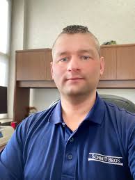 Meet The Team at Schmit Bros Ford