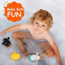 Wash this girl's skin and hair, then use baby oil to moisturize her body. Buy Likee Baby Bath Toys Floating Wind Up Ducks Swimming Pool Games Water Play Set Gift For Bathtub Shower Beach Infant Toddlers Kids Boys Girls Age 1 2 3 4 5 6 Years