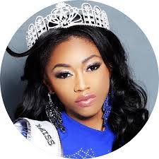 Natalie Blakley's Instagram, Twitter & Facebook