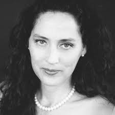 Michelle Satterlee's Instagram, Twitter & Facebook