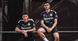 The club won the 1995 and 1996 bundesliga titles and the 1997 uefa champions league during this period. Puma Launch Borussia Dortmund 2019 20 Away Shirt Soccerbible