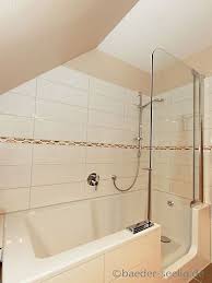 Badewannen Mit Tur Design Fur Moderne Bader Bader Seelig Hamburg Badezimmer Dachschrage Badezimmer Badewanne