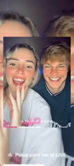 Justin Cuernudo Y Vicky