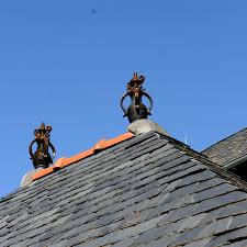Donzenac Villageetape Correze Limousin Toit Ardoise Toitcorrezien Toitenardoise Epi Faitage Epidefaitage Village Detail Architecture Toit En Ardoise