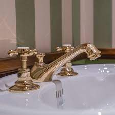 Wasserhahn badarmatur mit ausziehbar brause waschtisch waschbecken armaturen. Vintage Waschbeckenarmatur Traditional Bathrooms