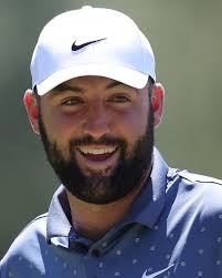 Cassie Smith (@CassieSmith1985)