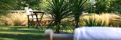 Deauville chambres d'hotes de charme et de prestige bio maison en campagne proche du golf d'houlgate (18 trous), а 4km de la pour louer une chambre et faire du tourisme en normandie (deauville, location chambres d'hфtes en normandie et rйsidence de charme en bord de mer. La Bristellerie Maison D Hotes Calme Charme