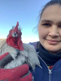 You think he looks happy? 🤣😍