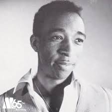 HappyBirthday to Ronnie White, founding member of The Miracles! 🎶 Along  with performing in Motown's first chart-topping group, he was a talented  songwriter. Ronnie White worked with Smokey Robinson to co-write The