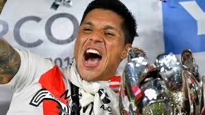 Han spiller hovedsageligt som central midtbanespiller for river plate i copa liga profesional zona 3. Enzo Perez Is The Master And Lord Of River And Must Be Recognized As Such Ruetir