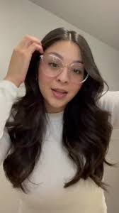 Edith Zelaya's Instagram, Twitter & Facebook