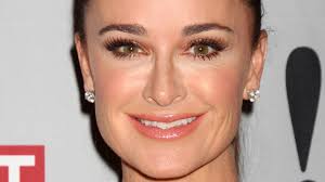 Of all the women who are part of bravo's real housewives empire, few have proven quite as divisive as kyle richards. Where You Can Shop All Of Kyle Richards Rhobh Looks