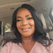 Shawna Baxter's Instagram, Twitter & Facebook