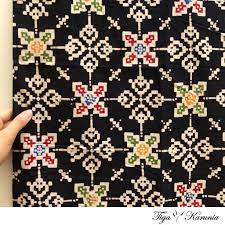 Kami menjual baju batik sarimbit gamis dengan batik pekalongan dan motif anyaman. Kain Batik Cap 100 Asli Handmade Motif Anyaman Tenun Colet Warna Warni Shopee Indonesia