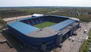 De club bestond van 1930 tot 2002 , en speelde van 1995 tot 2001 in de eerste klasse. Edf Luminus Makes Krc Genk Stadium The Greenest In Belgium The Luminus Arena