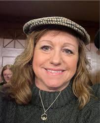 Can Keukenhof tshirts be bought online?