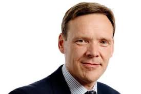 Protest vote fails to force DS Smith to reconsider