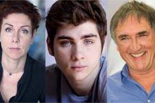 La productrice de la série annonce que laetitia milot (mélanie) ne reviendra pas ! Jules Fabre Theo Je Ne Peux Pas Etre Tout Le Temps Aux Cotes De Mes Parents