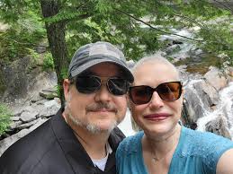 Hey all, My name is Kennedy Tessier. I have been running cancer warrior  shoots since 2021. These are very close to my heart. I lost my dad to  throat cancer in 2019.