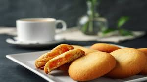 Questi li abbiamo fatti insieme a sara e francesco, ecco come gli amici ti regalano un sorriso di primo mattino :) ingredienti 200 g di farina integrale 50 g di farina 0 o 1. Biscotti Ripieni Con Marmellata Di Albicocche Per Una Colazione Salutare