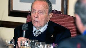 Una década sin Manuel Fraga, uno de los representantes más polifacéticos e  incansables de la política