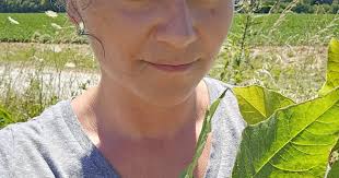 Urban Agriculture Educator Amanda Bradshaw-Burks