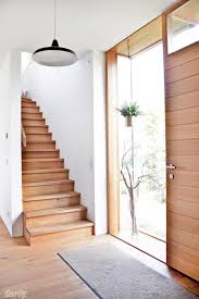 So Sagen Wir Hallo Hereinspaziert Flur Eingang Eingangsflur Treppen Design Treppe