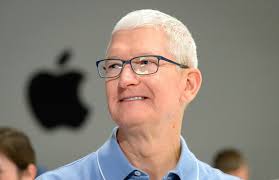 Tim Cook CEO oldu olalı Mac'lerin temel RAM kapasitesi artmadı