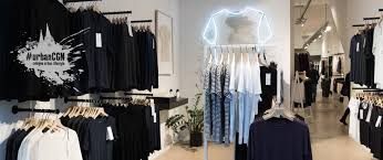 Highsnobiety is a daily news website covering streetwear, sneakers, cars, lifestyle, and the arts. Shopping Extraordinary Fashion Boutiques In Cologne Visitkoeln Blog