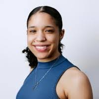 Claritza Ortiz's Instagram, Twitter & Facebook