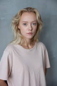 Alison is married to luke harding and the couple has one. Viktoriya Agalakova Interview To The Lake On Netflix