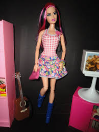 Resultado de imagen para barbie raquelle
