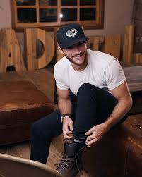 With tim allen, judge reinhold, wendy crewson, eric lloyd. Scott Eastwood Facebook