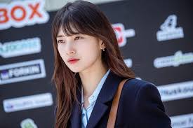 Suzy bae | while you were sleeping drama 2017. Suzy Talks About Reuniting With While You Were Sleeping Director And Writer For Upcoming Drama Kpophit Kpop Hit