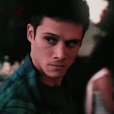 Winston and Monty Knees Scene