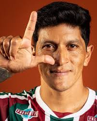 Tony Zanetti's Instagram, Twitter & Facebook