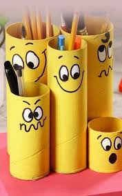 Rouleau De Papier Recycle En Porte Crayons Recyclinglessons Toilet Paper Crafts Recycling Projects For School Toilet Paper Roll Crafts