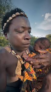 Hadzabe Tribe bushmen Dudukwe is the best father, he takes care of his  family in the nature and provide anything they need each day 🥰